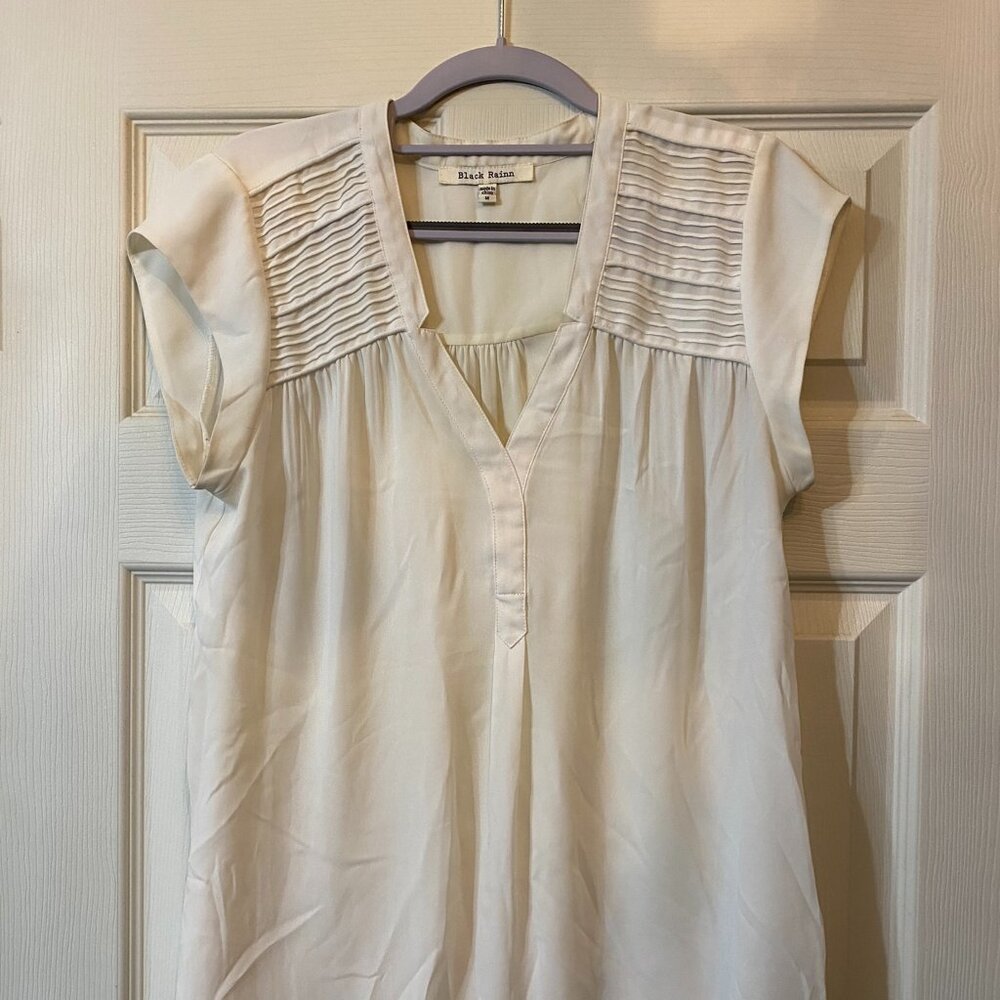 Women's blouse